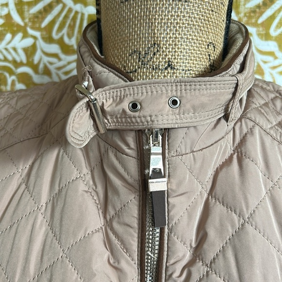 Zara Woman Quilted Full Zip High Neck Vest in Beige Tan SOLD OUT Size S - Picture 6 of 11